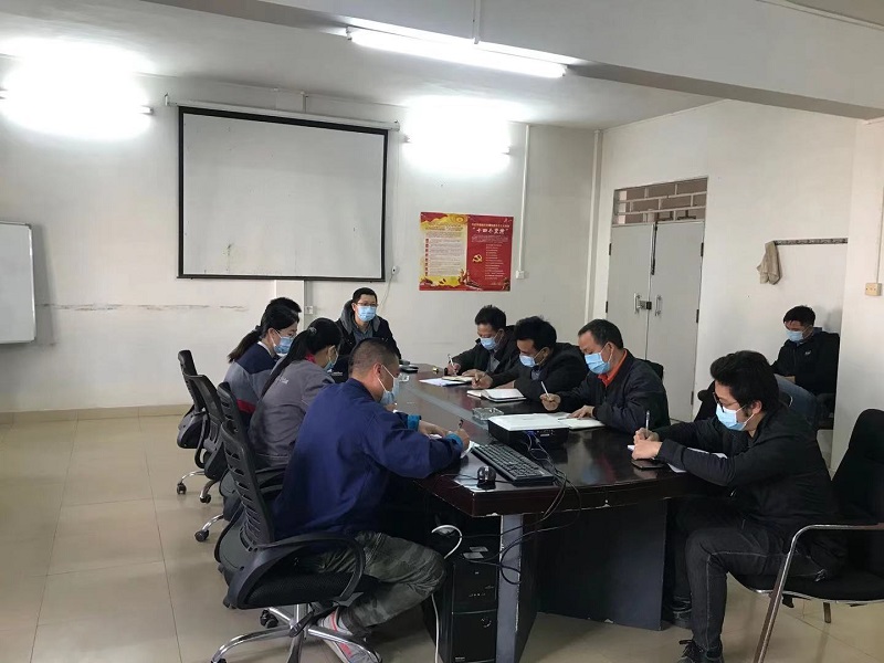 1.21廣海鎮(zhèn)大沙環(huán)保工業(yè)園區(qū)召開安全生產(chǎn)會(huì)議1.jpg