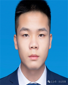 林曉暉.png